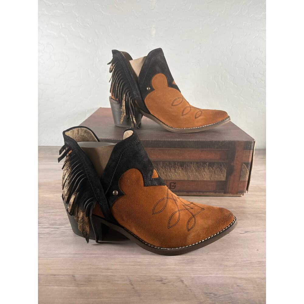 Circle G Tan and Black Suede Fringe Heeled Western Ankle Boots
